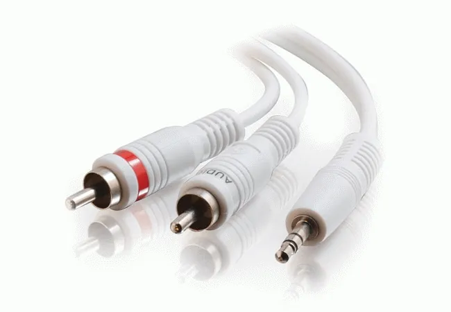 C2G 3m 3.5mm Male to 2 RCA-Type Male Audio Y-Cable - iPod cable de audio 3,5mm 2 x RCA Blanco
