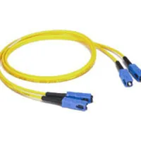 C2G 6m USA SC/SC Duplex 9/125 Single-Mode Cable de fibra óptica e InfiniBand Amarillo